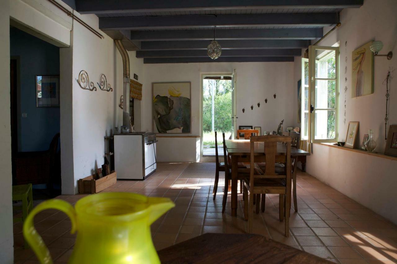 Bed and Breakfast Mistoury La Tour-Blanche Екстер'єр фото